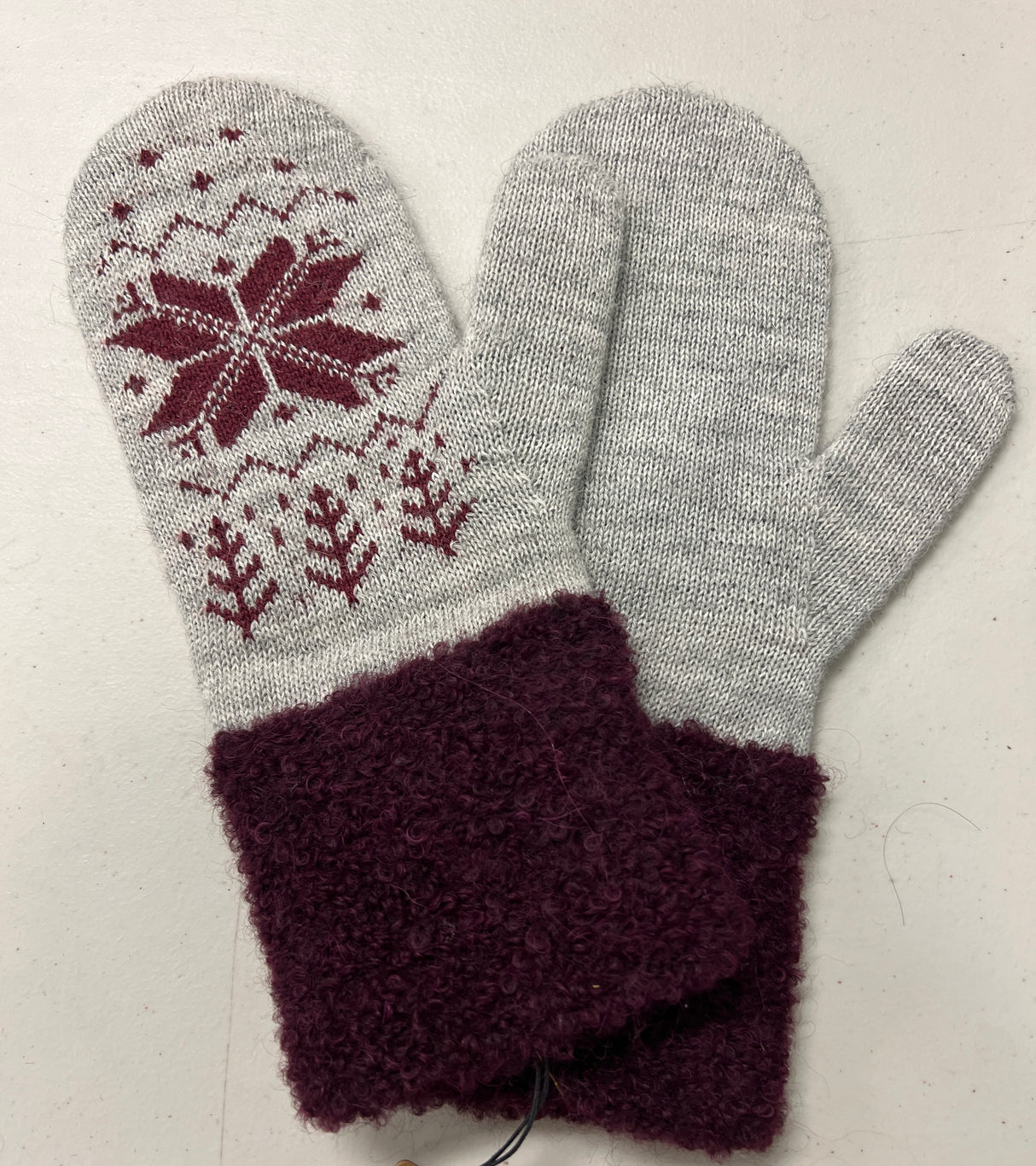AF 179 Mittens