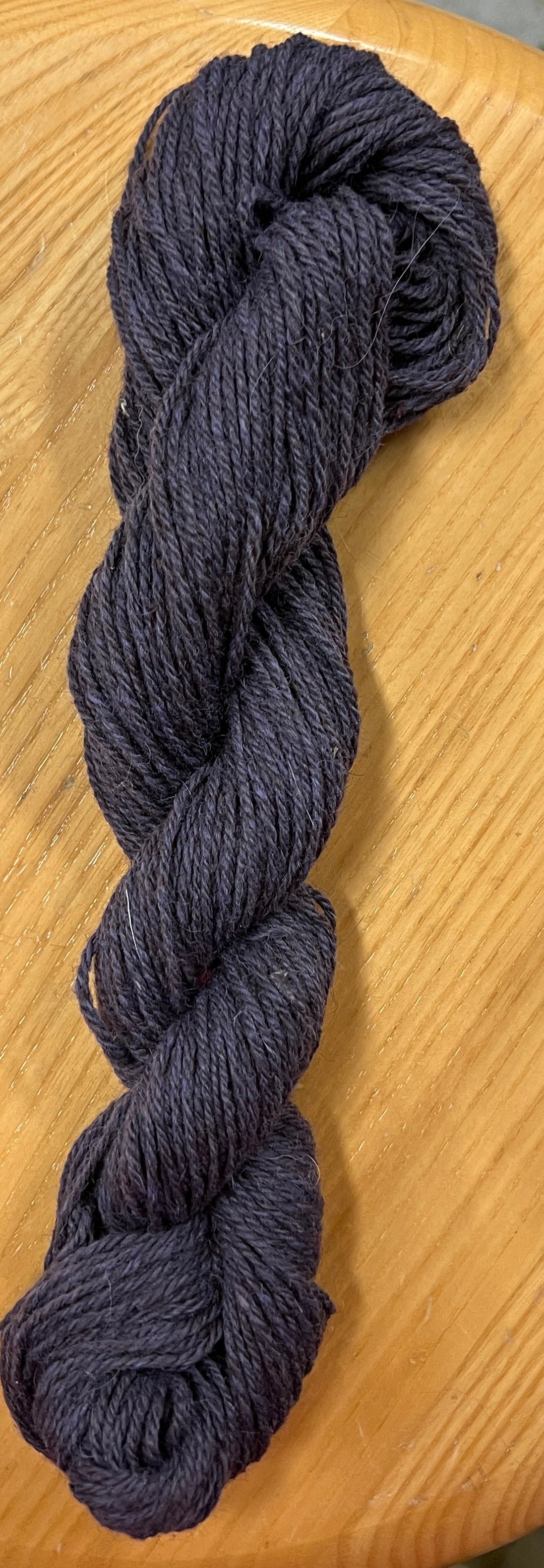E 2401 DK Yarn