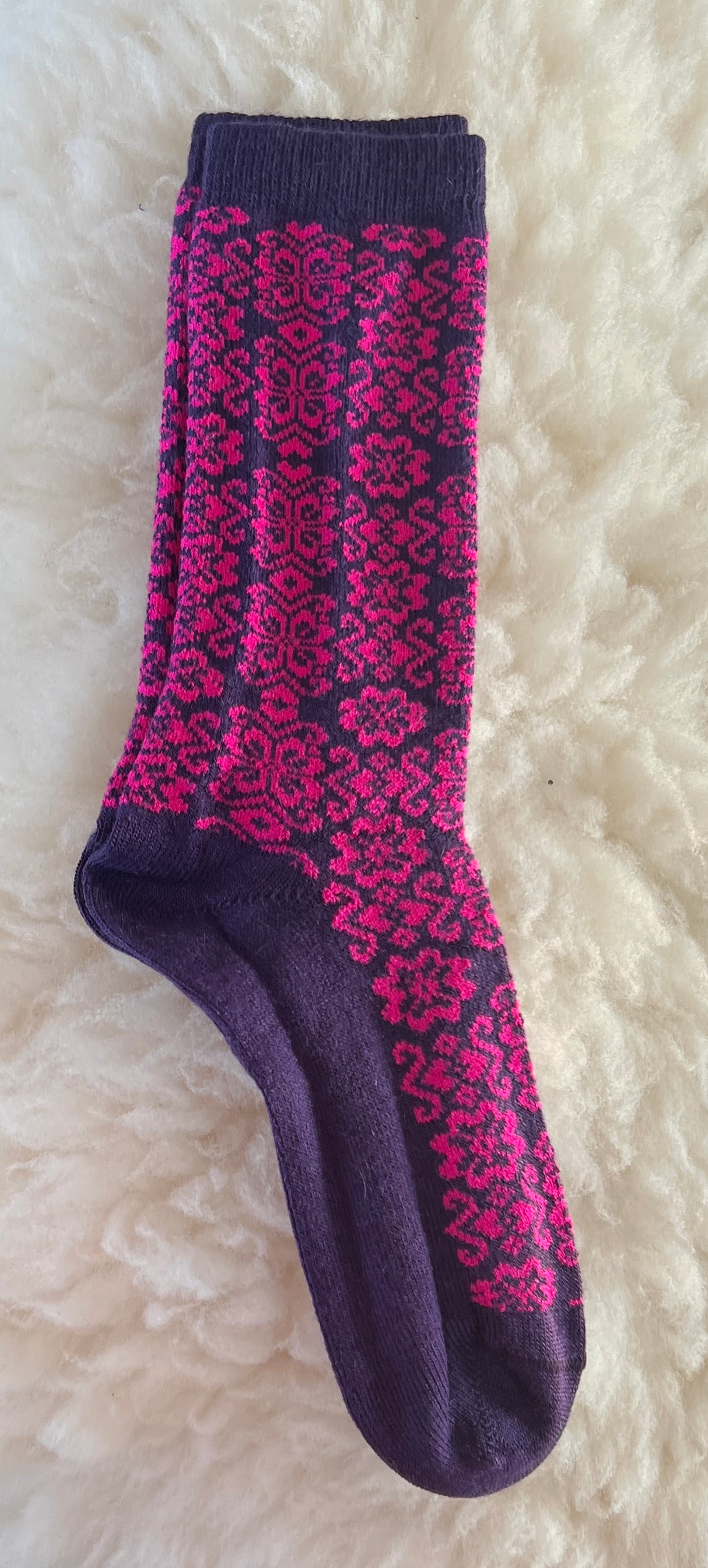 Corazon Purple Crew Socks